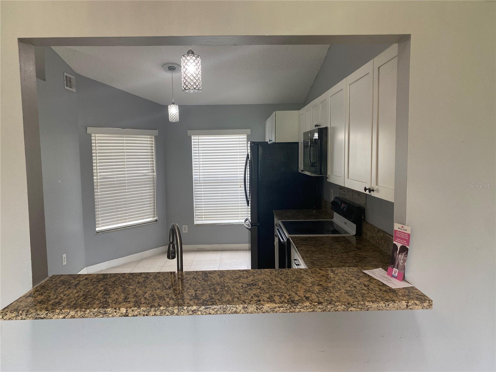 82 Lakepointe Unit 82, Kissimmee, FL 34743