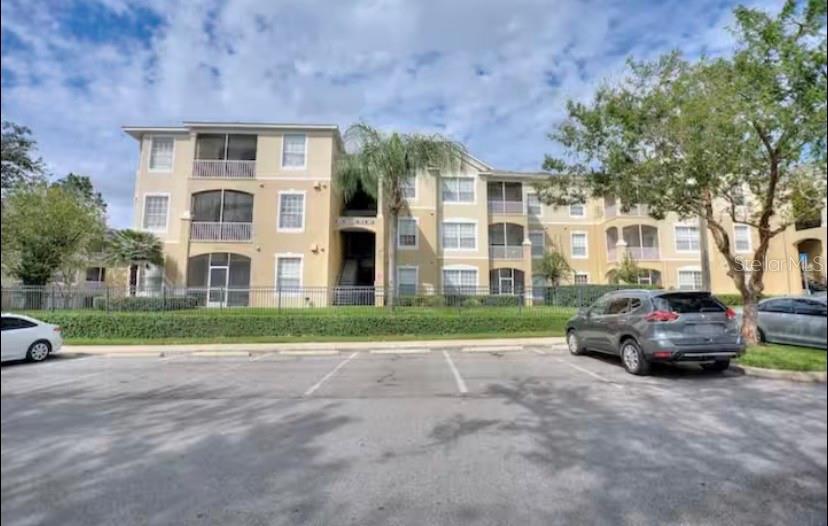8103 Coconut Palm Unit 302, Kissimmee, FL 34747