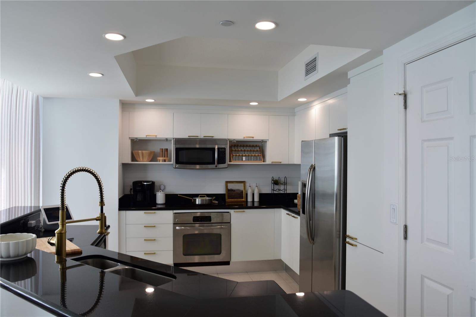 241 Riverside Unit 2009, Holly Hill, FL 32117
