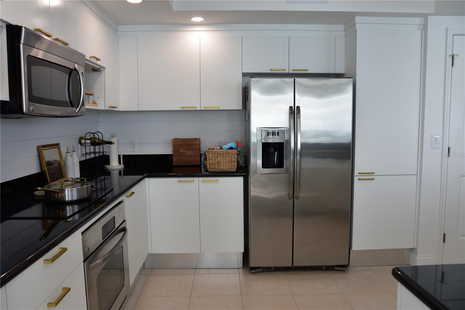 241 Riverside Unit 2009, Holly Hill, FL 32117
