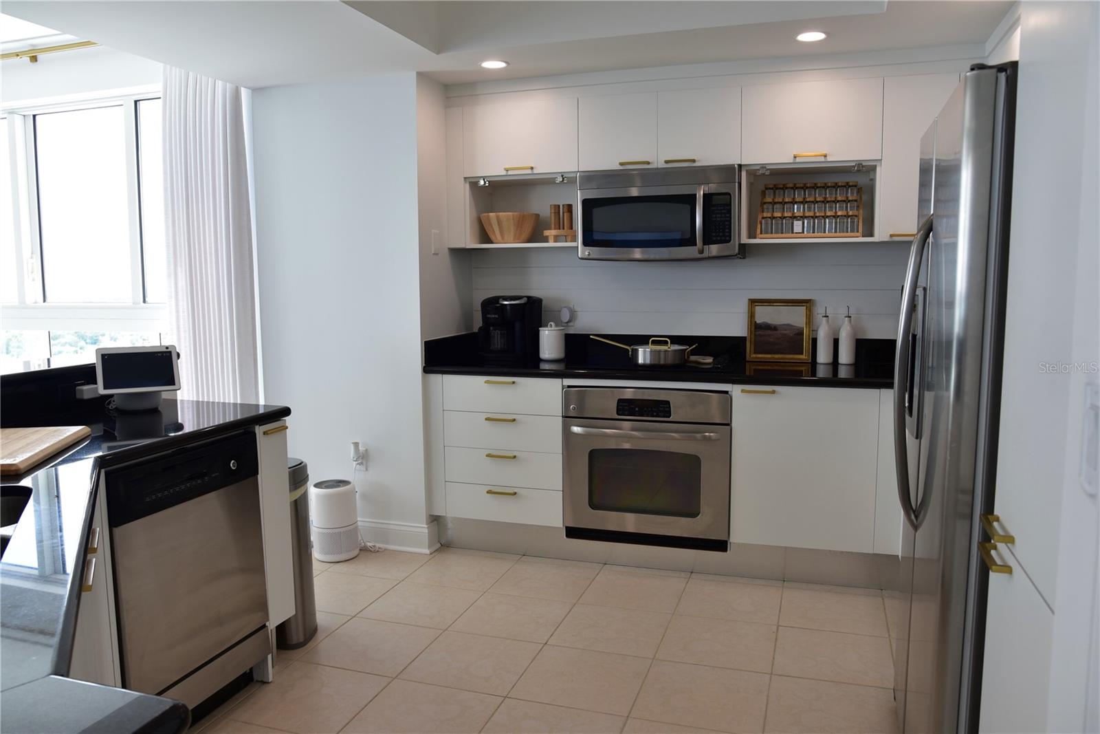 241 Riverside Unit 2009, Holly Hill, FL 32117