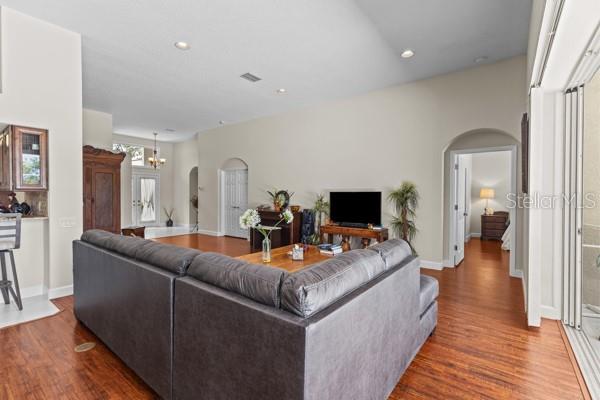 8710 54th, Bradenton, FL 34211