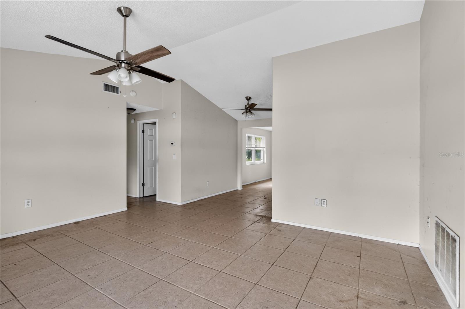 7036 Ashwood, Port Richey, FL 34668