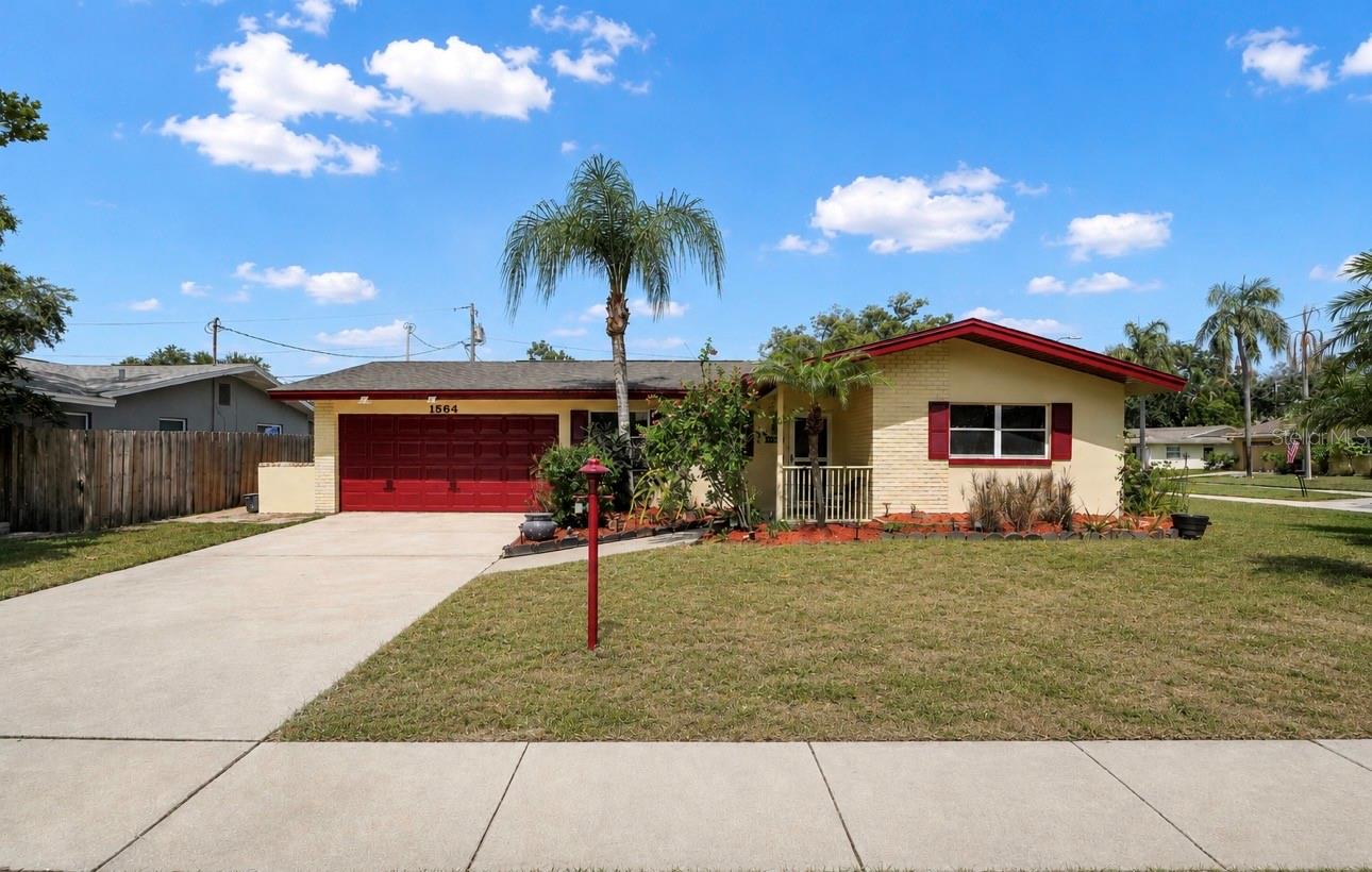 1564 Santa Monica, Dunedin, FL 34698