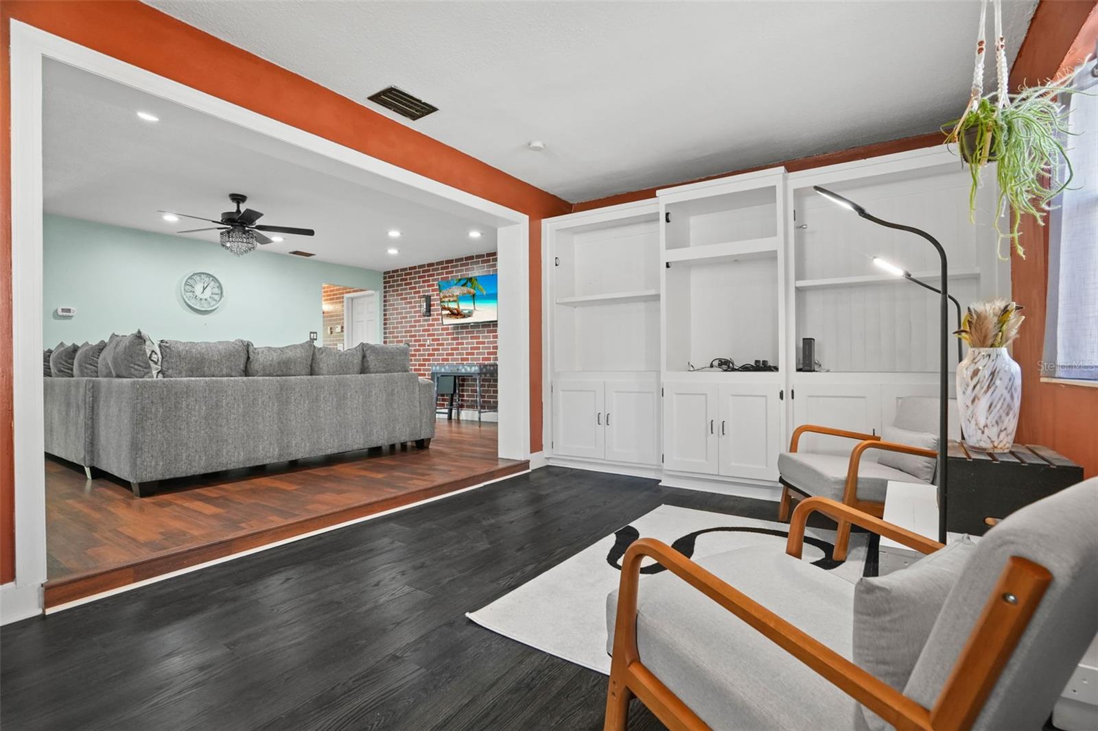 1564 Santa Monica, Dunedin, FL 34698