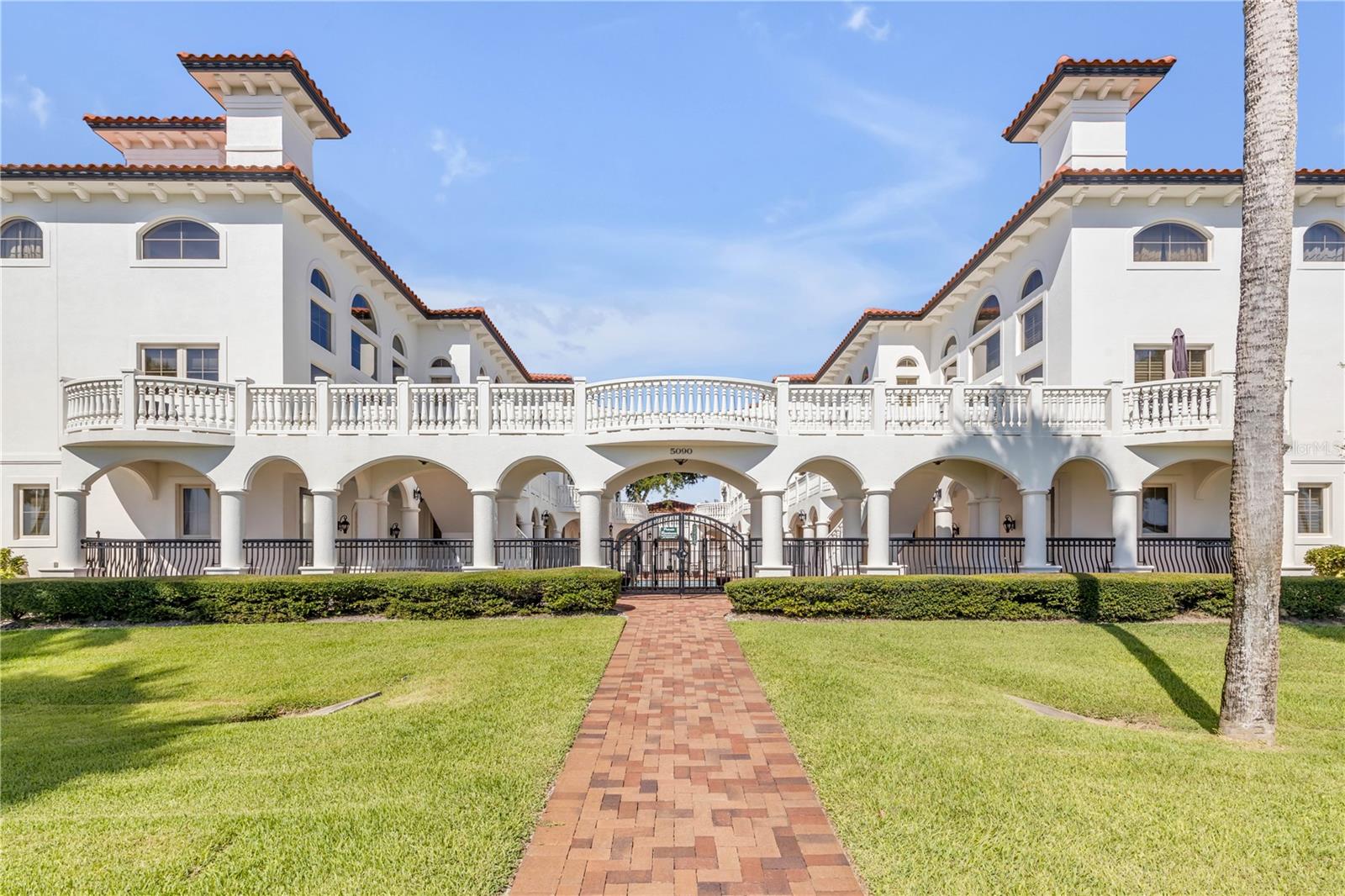 5090 Riverside Unit 105, Port Orange, FL 32127
