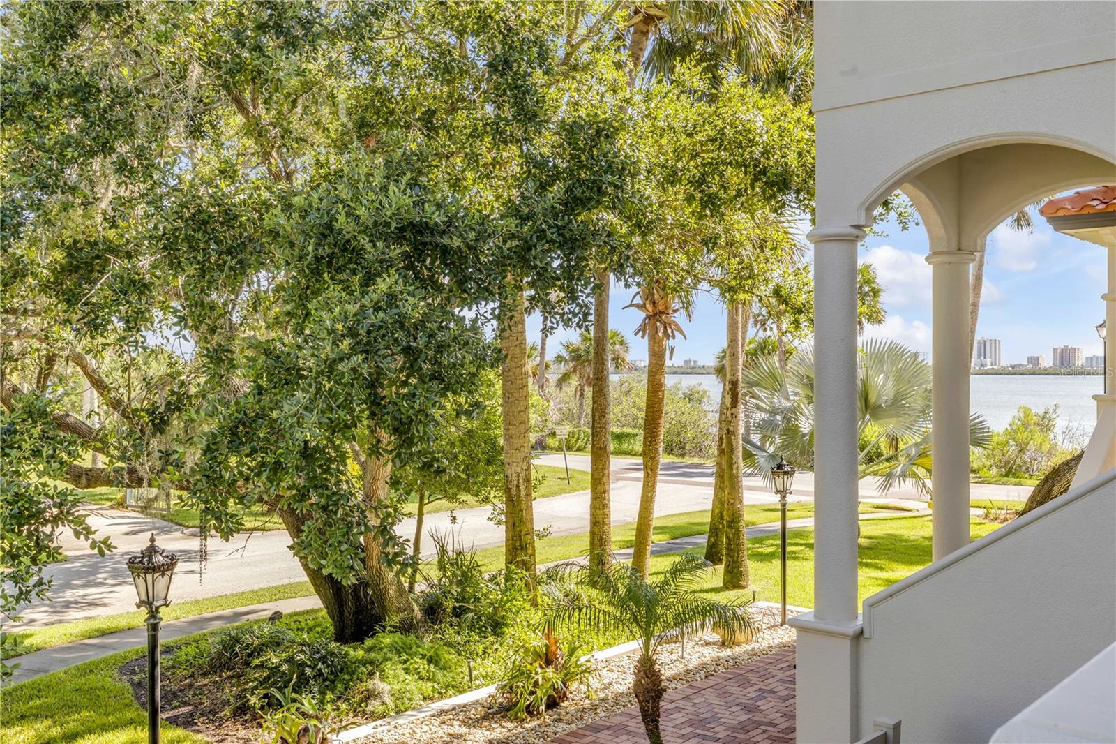 5090 Riverside Unit 105, Port Orange, FL 32127