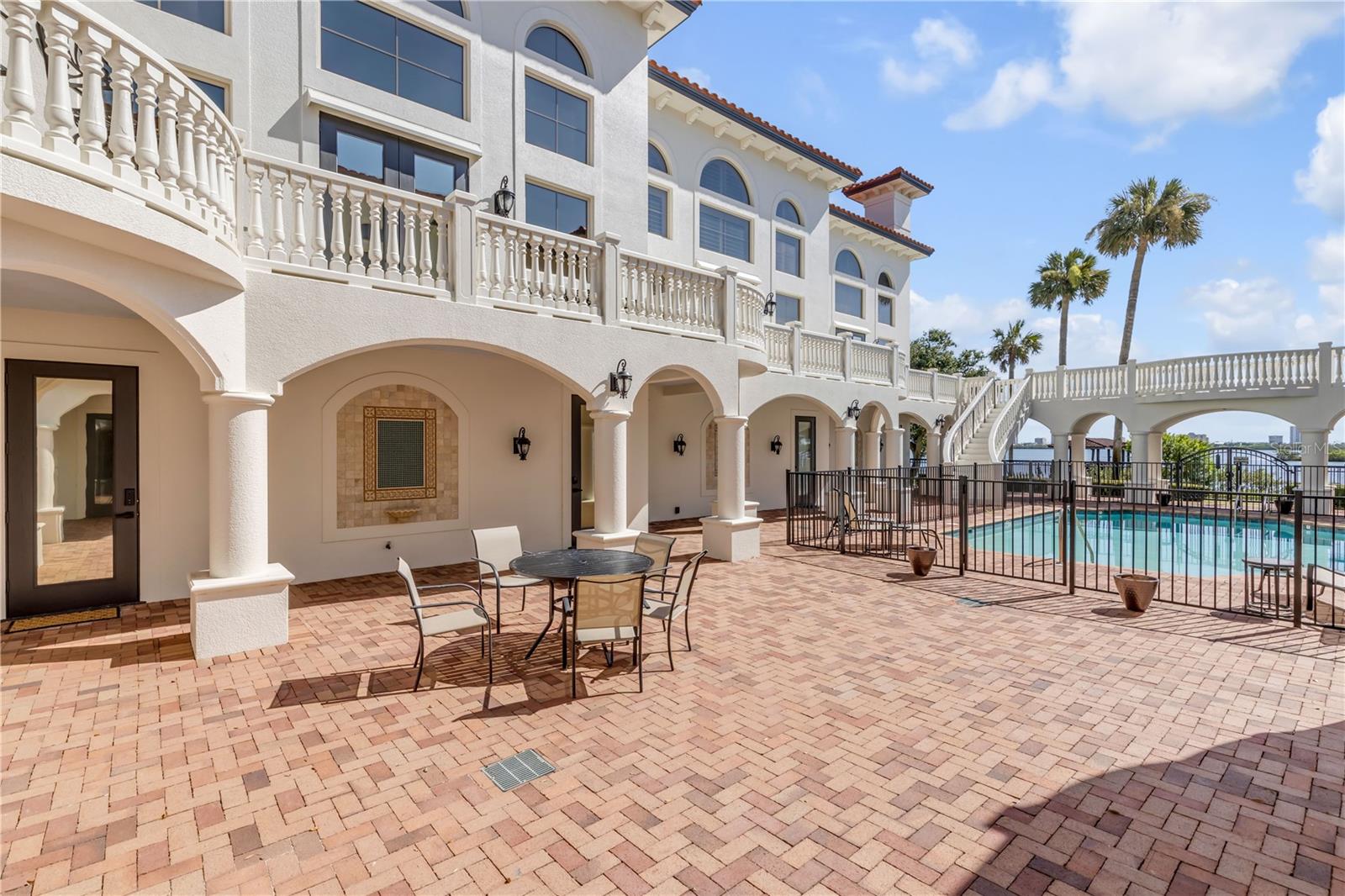 5090 Riverside Unit 105, Port Orange, FL 32127