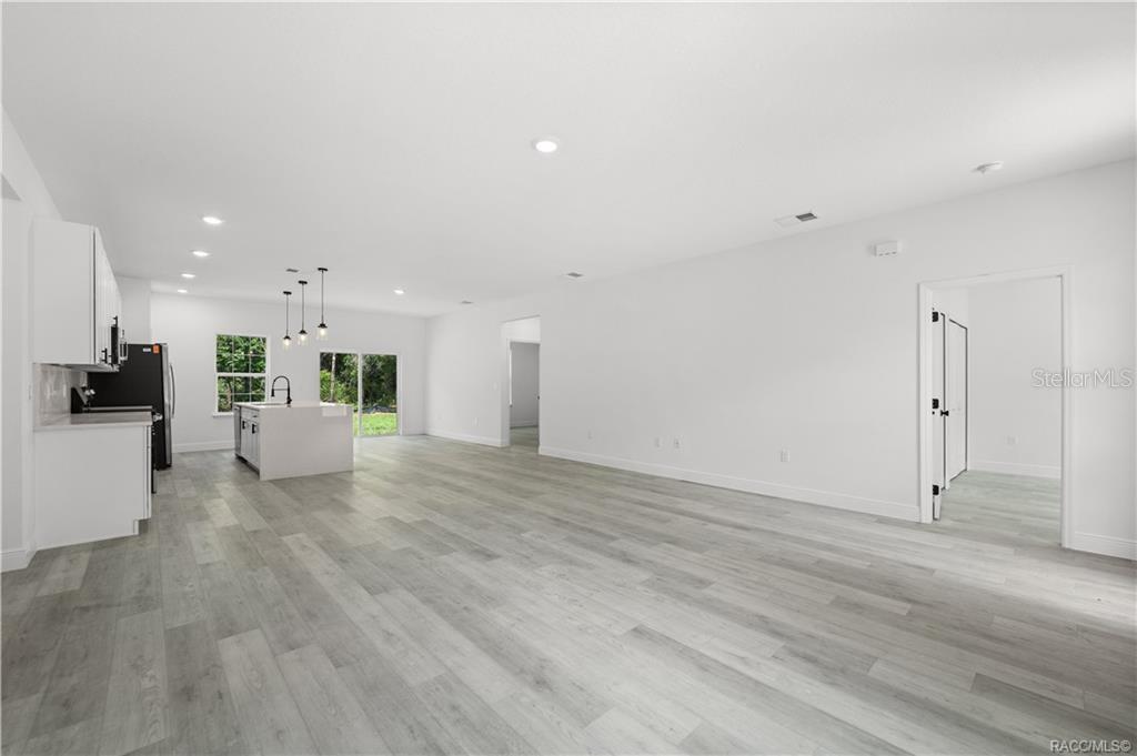6097 Darlington, Citrus Springs, FL 34434