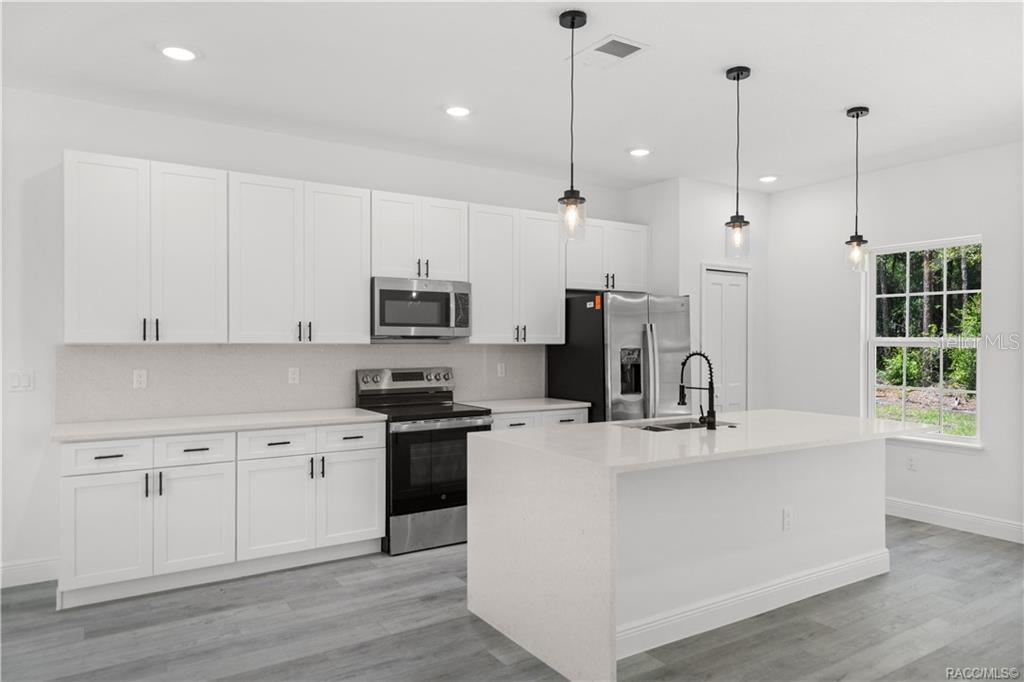 6097 Darlington, Citrus Springs, FL 34434