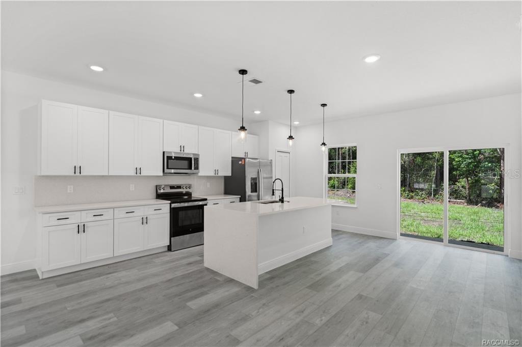 6097 Darlington, Citrus Springs, FL 34434