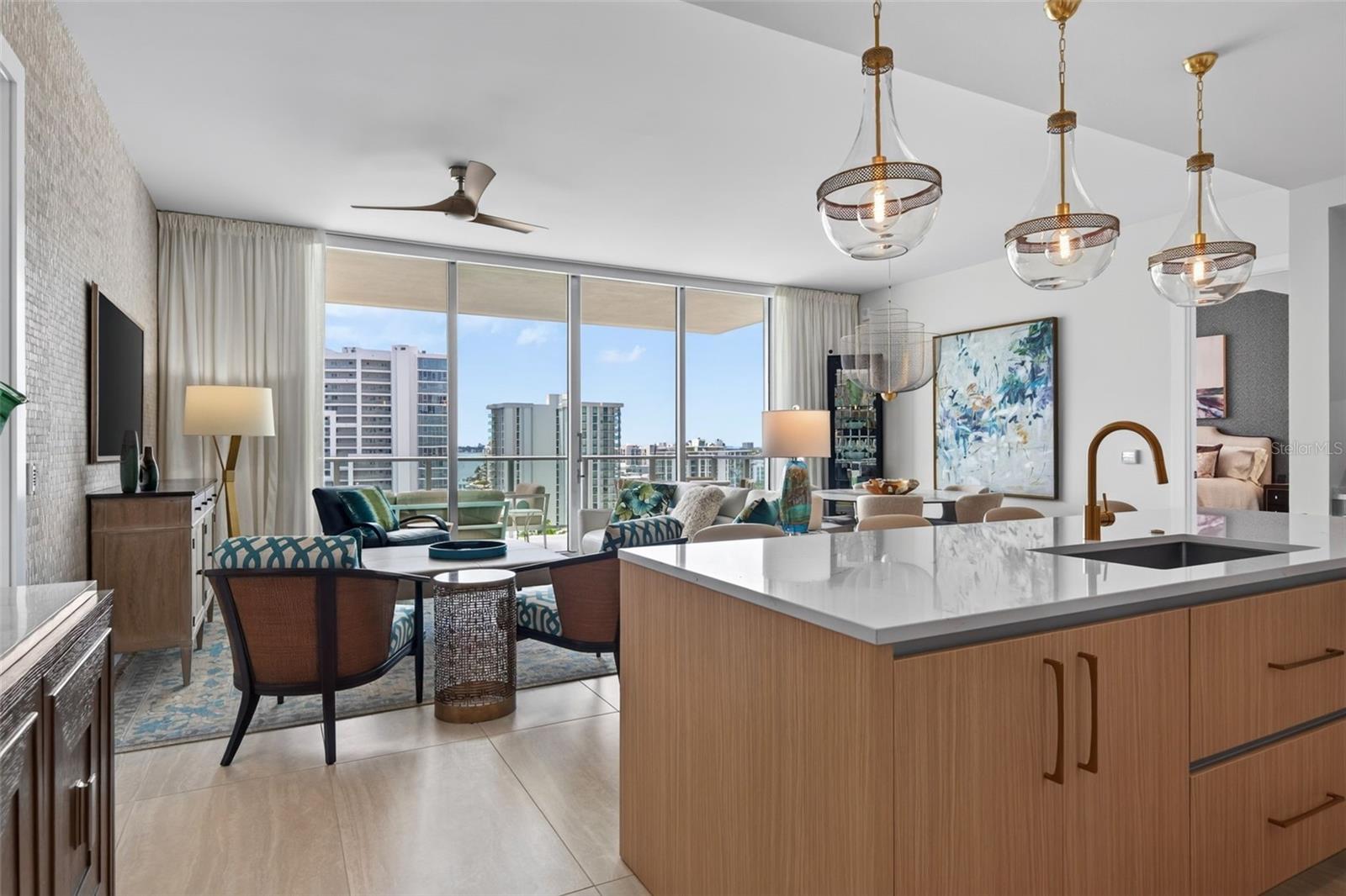 301 Quay Commons Unit 1009, Sarasota, FL 34236