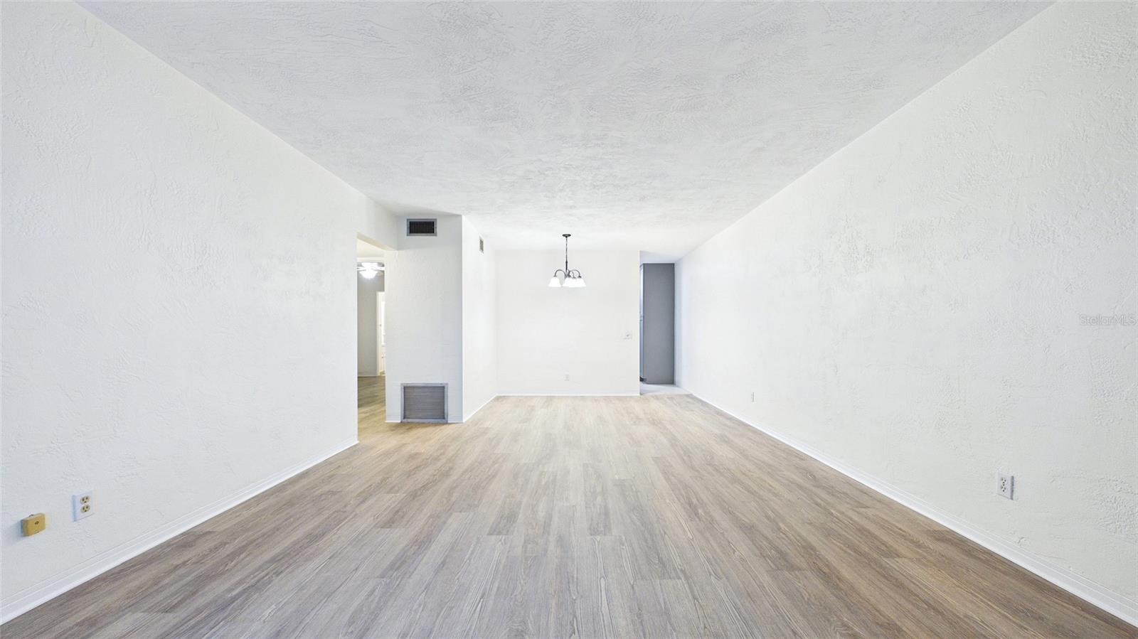 2454 Australia Unit 32, Clearwater, FL 33763