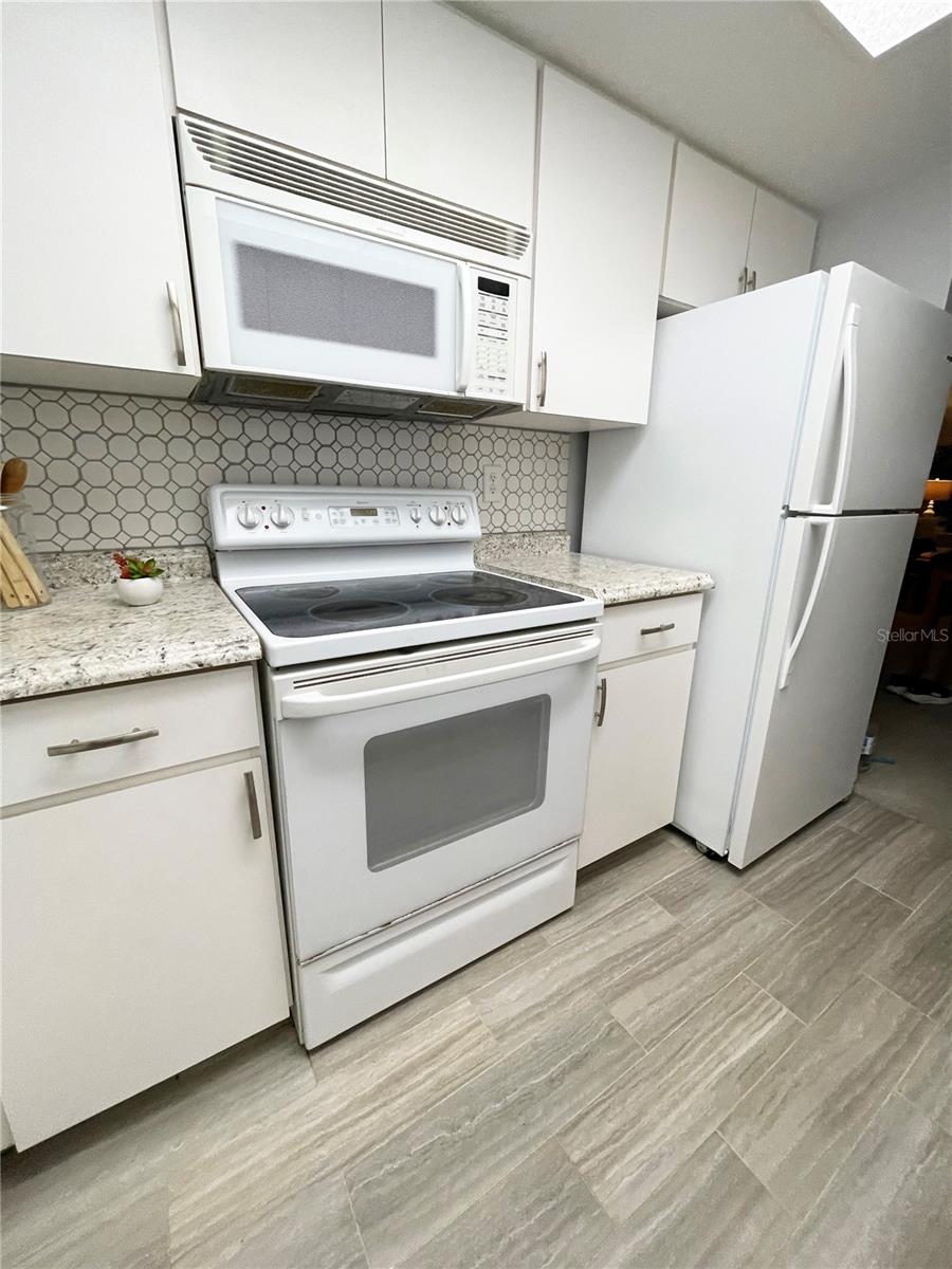 5880 38th Unit 206, St Petersburg, FL 33710