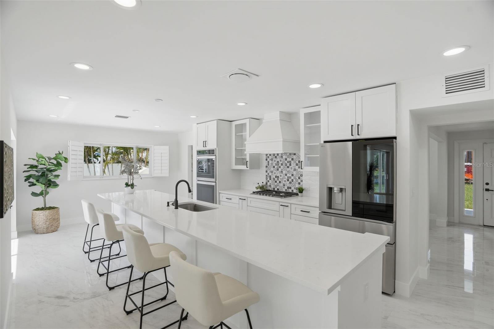 5101 Dover, St Petersburg, FL 33703