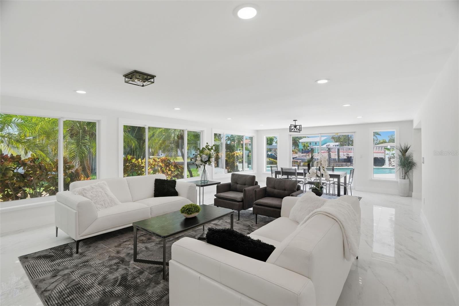 5101 Dover, St Petersburg, FL 33703