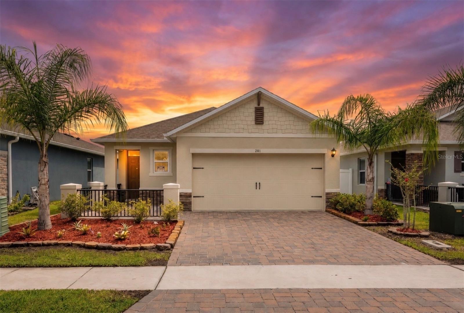 281 Caryota, New Smyrna Beach, FL 32168