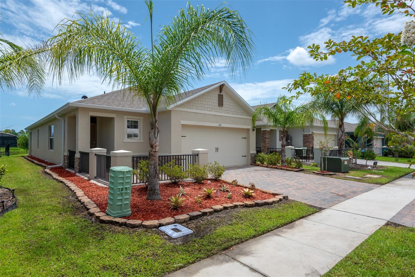 281 Caryota, New Smyrna Beach, FL 32168