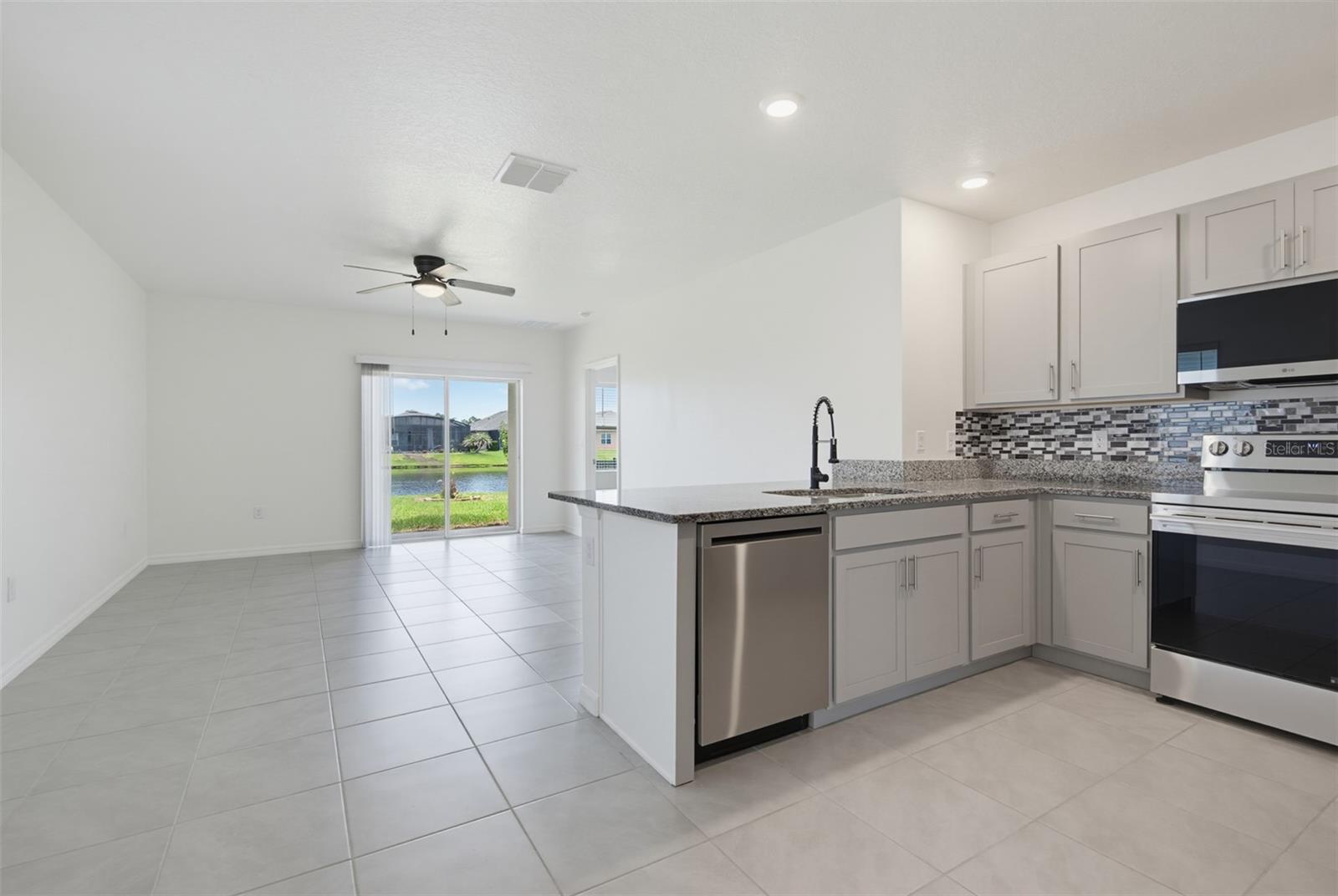 281 Caryota, New Smyrna Beach, FL 32168