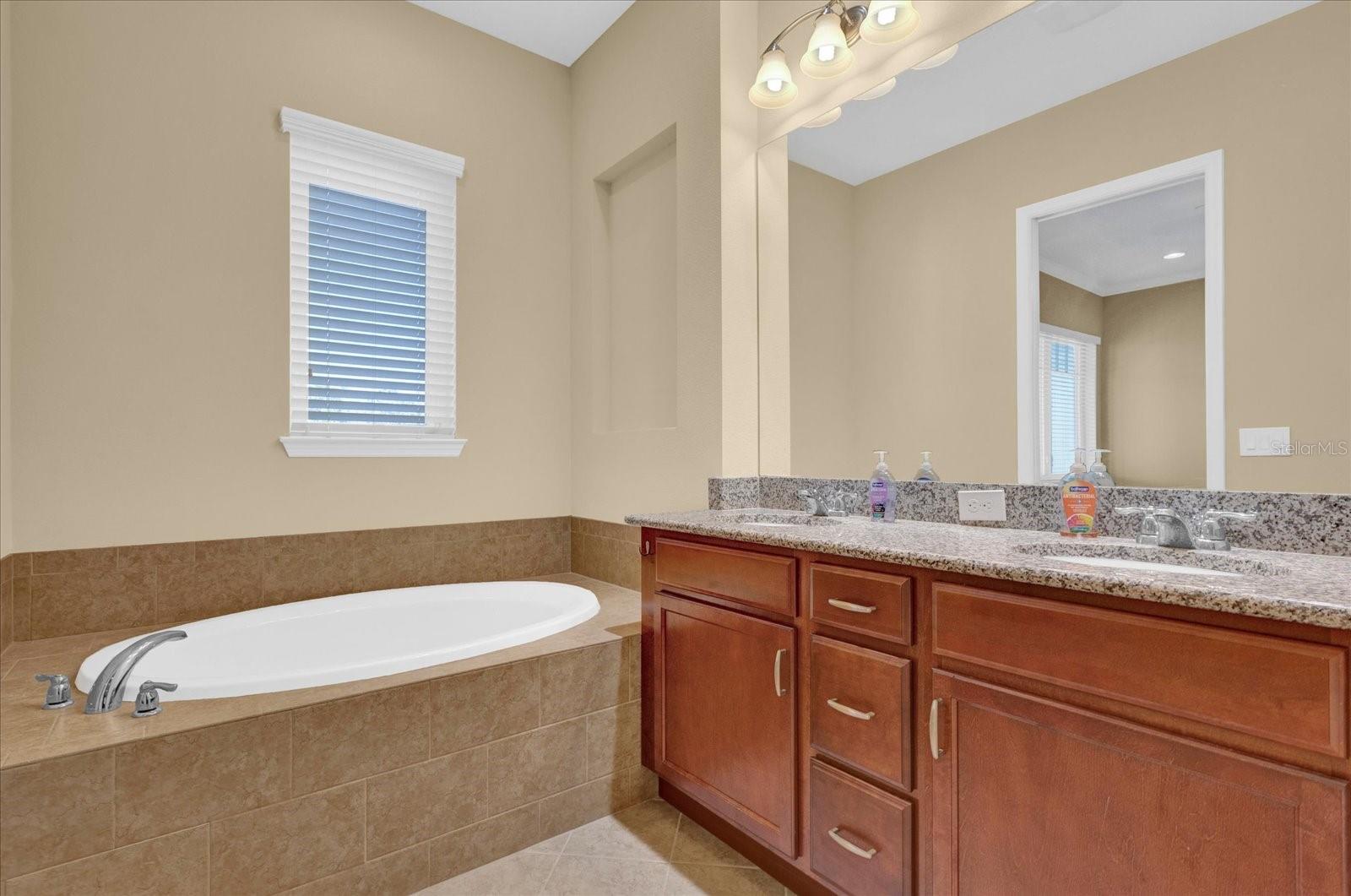 9219 Laureate, Orlando, FL 32827