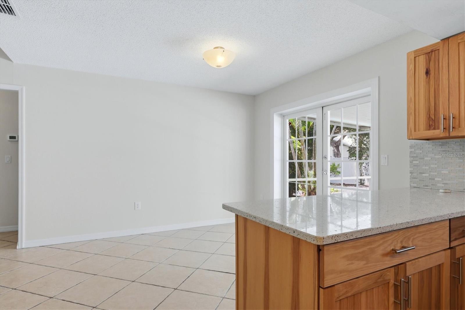 4089 King Richard, Sarasota, FL 34232