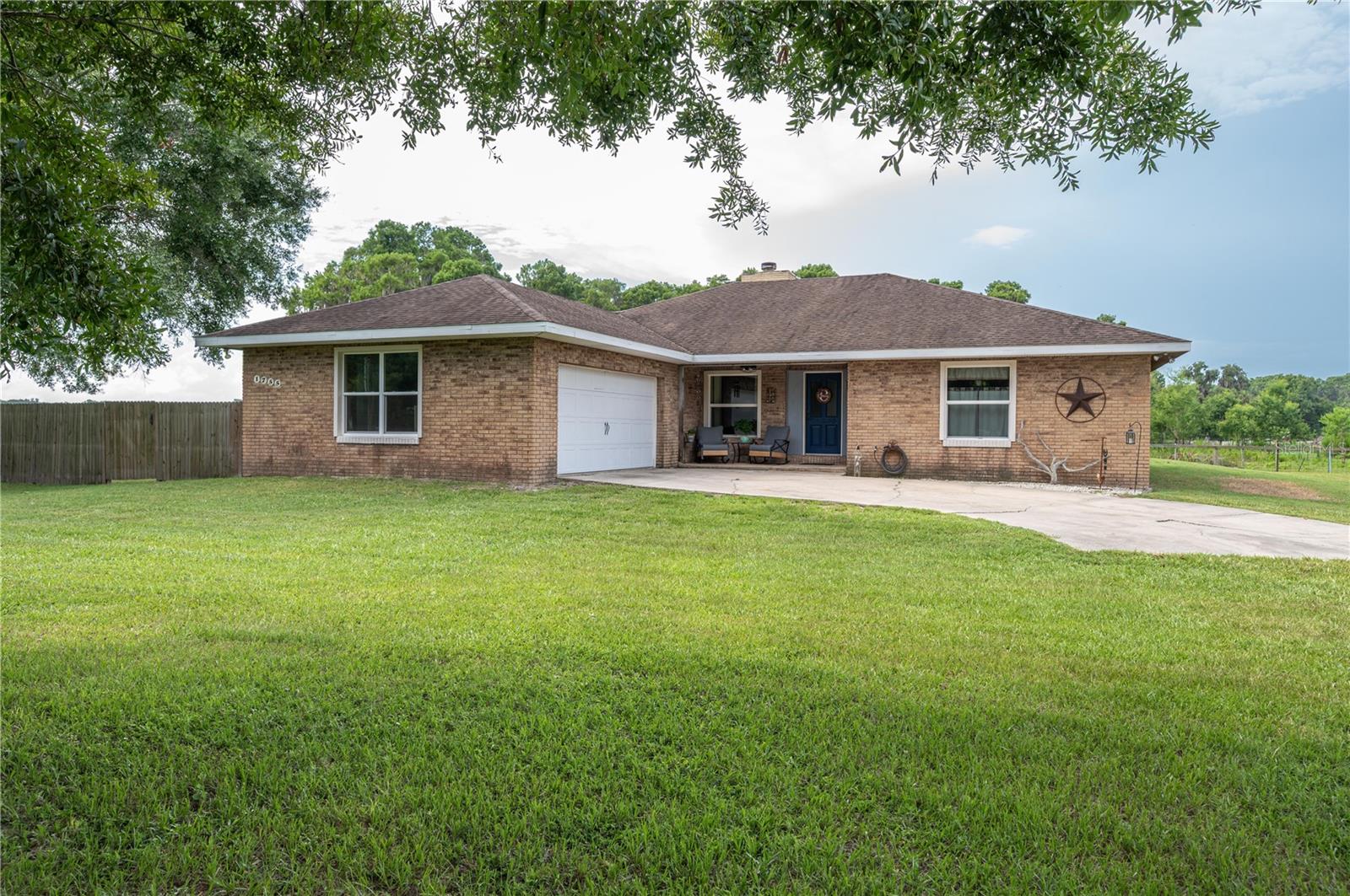 1755 Beth, Winter Haven, FL 33880