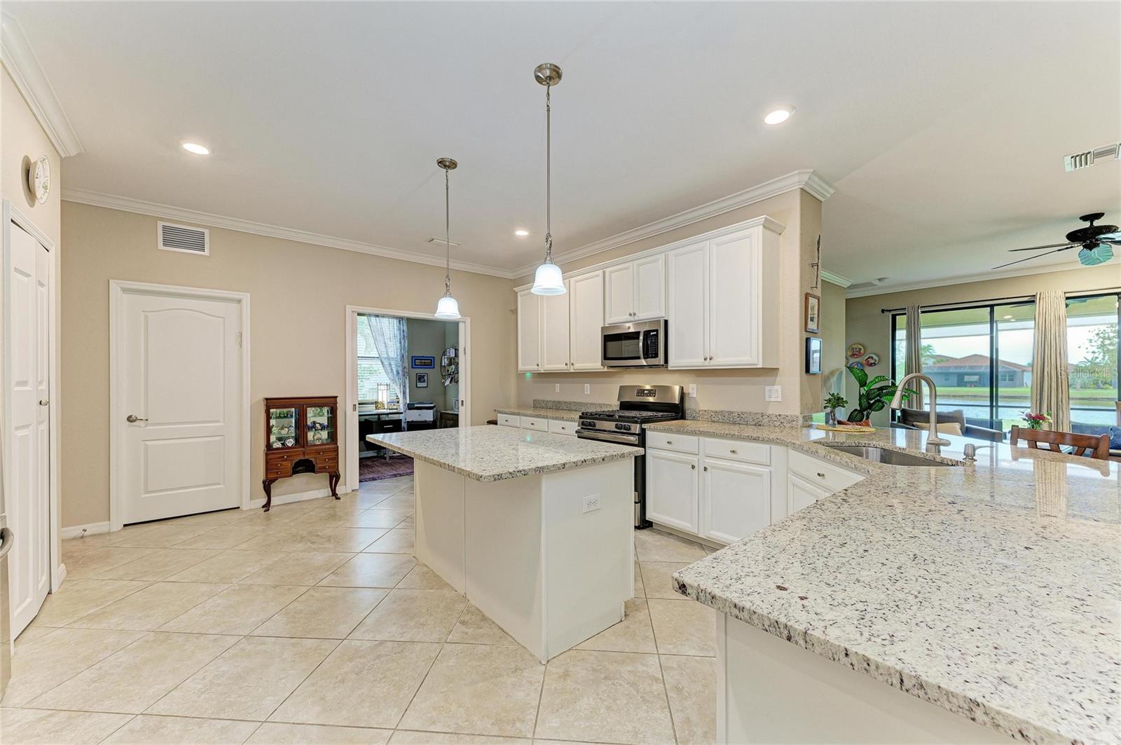 3512 Savanna Palms, Lakewood Ranch, FL 34211
