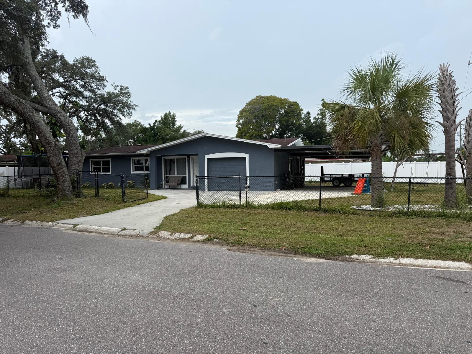 1827 Heather, Tampa, FL 33612