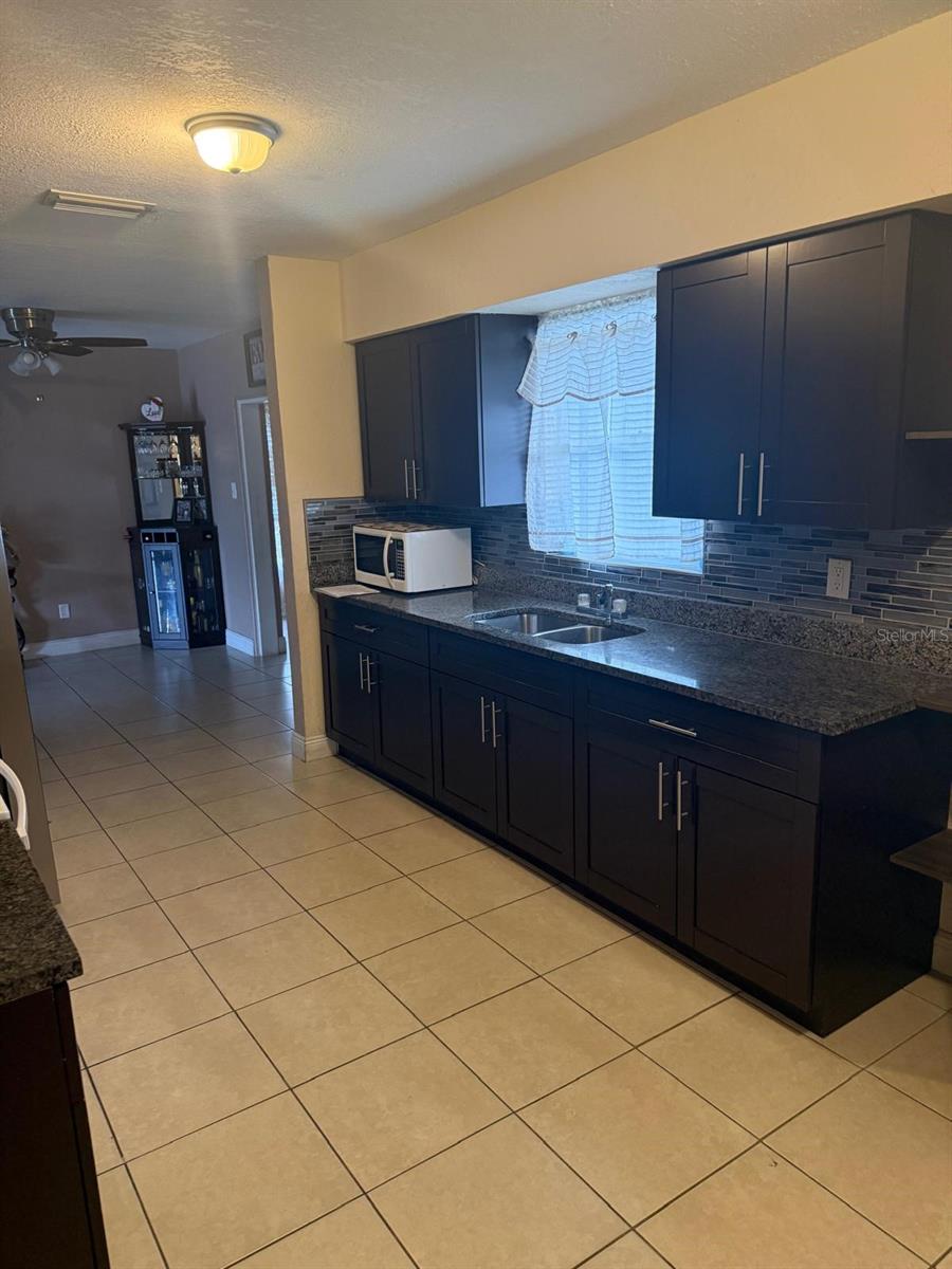 1827 Heather, Tampa, FL 33612