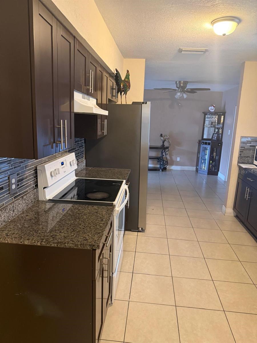 1827 Heather, Tampa, FL 33612