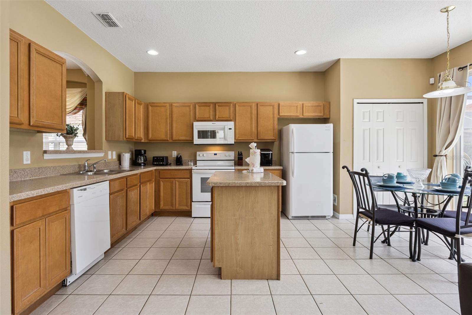 120 Saragossa, Davenport, FL 33897