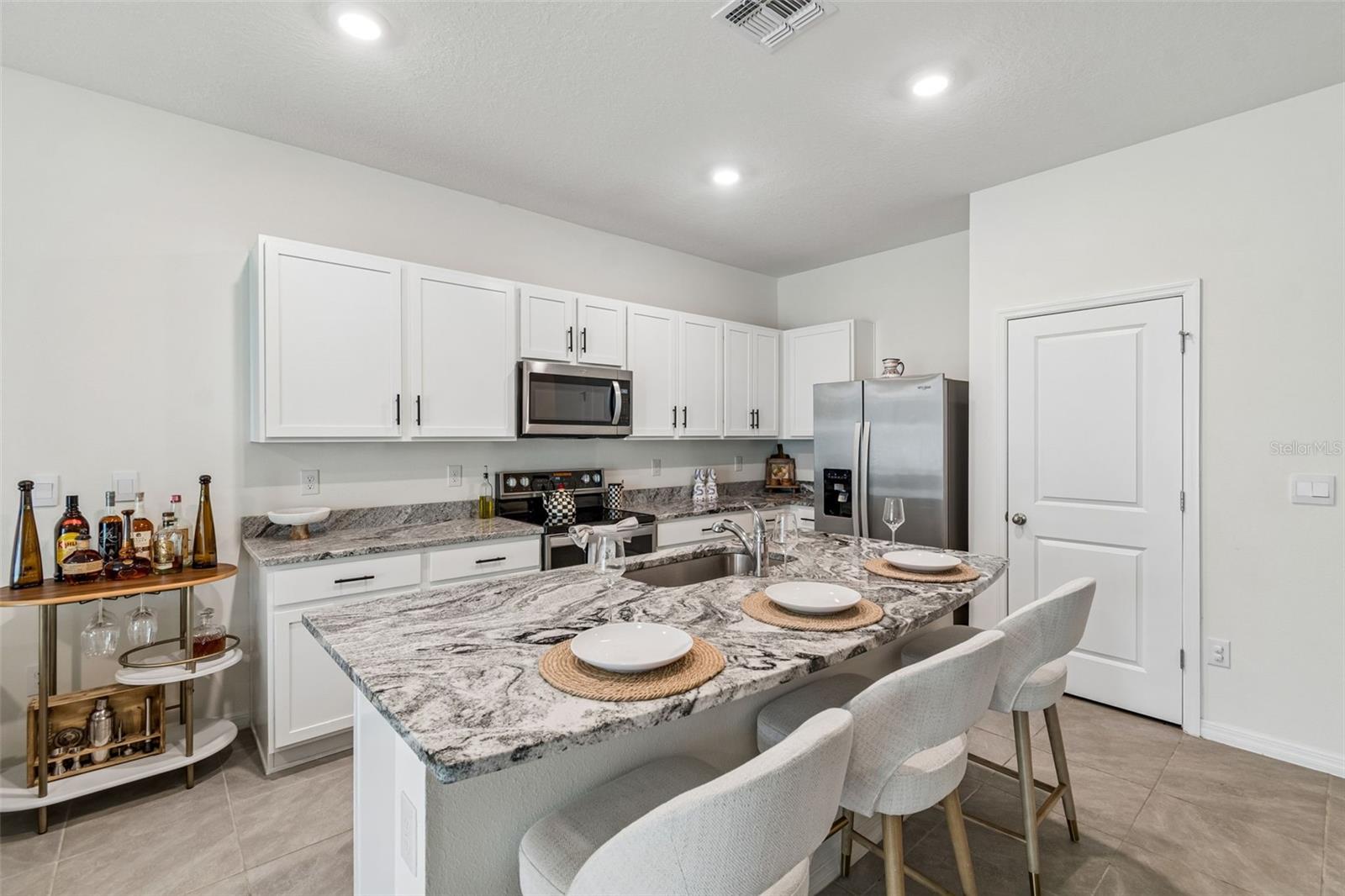 17245 Amber Aspen, Land O Lakes, FL 34638