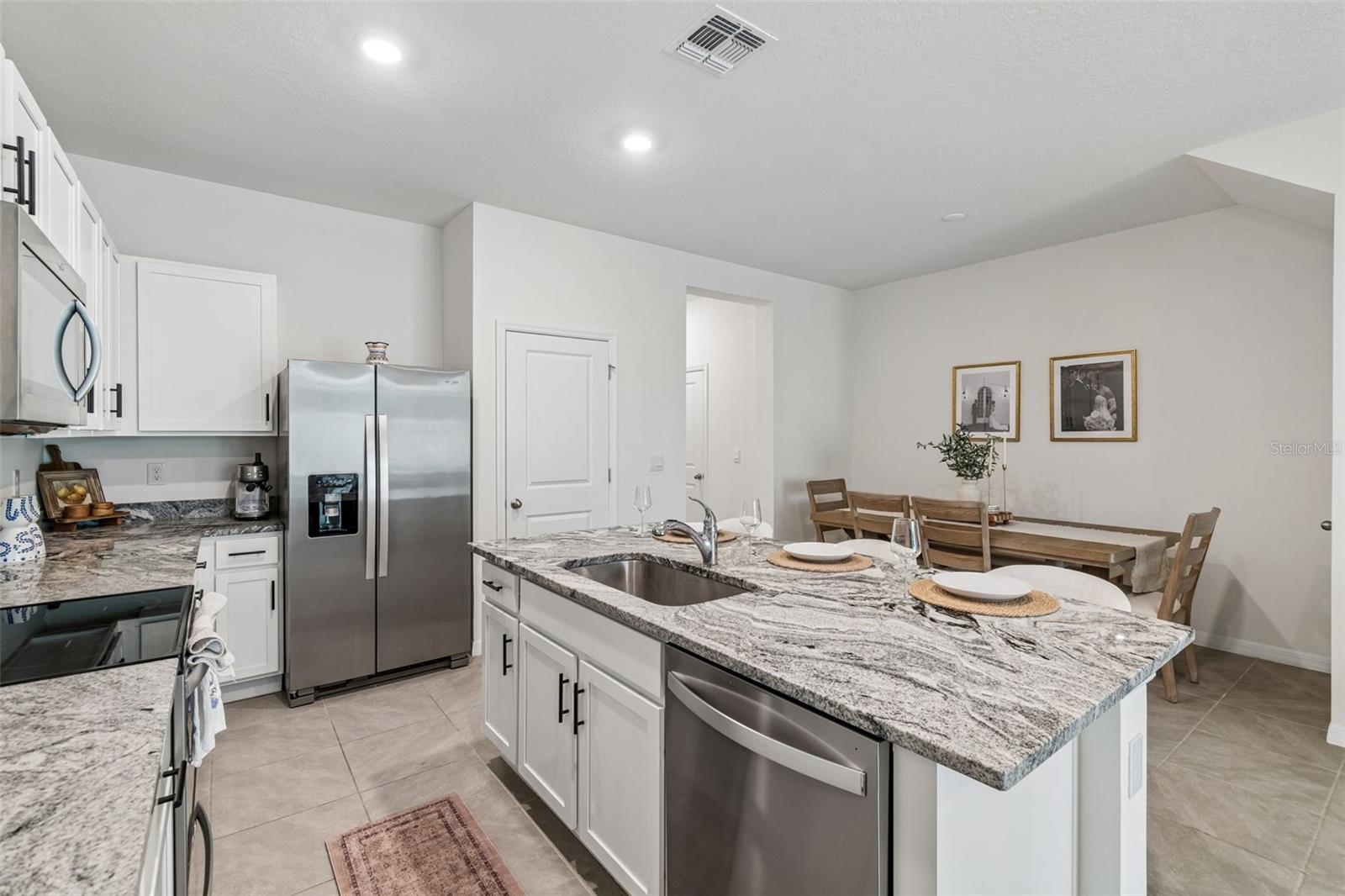 17245 Amber Aspen, Land O Lakes, FL 34638
