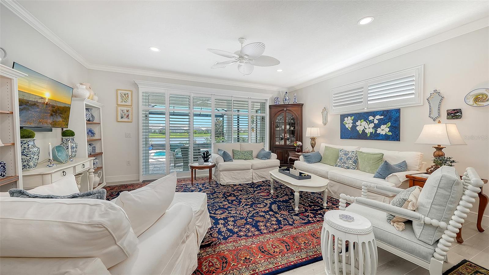 8152 Sternway, Sarasota, FL 34240