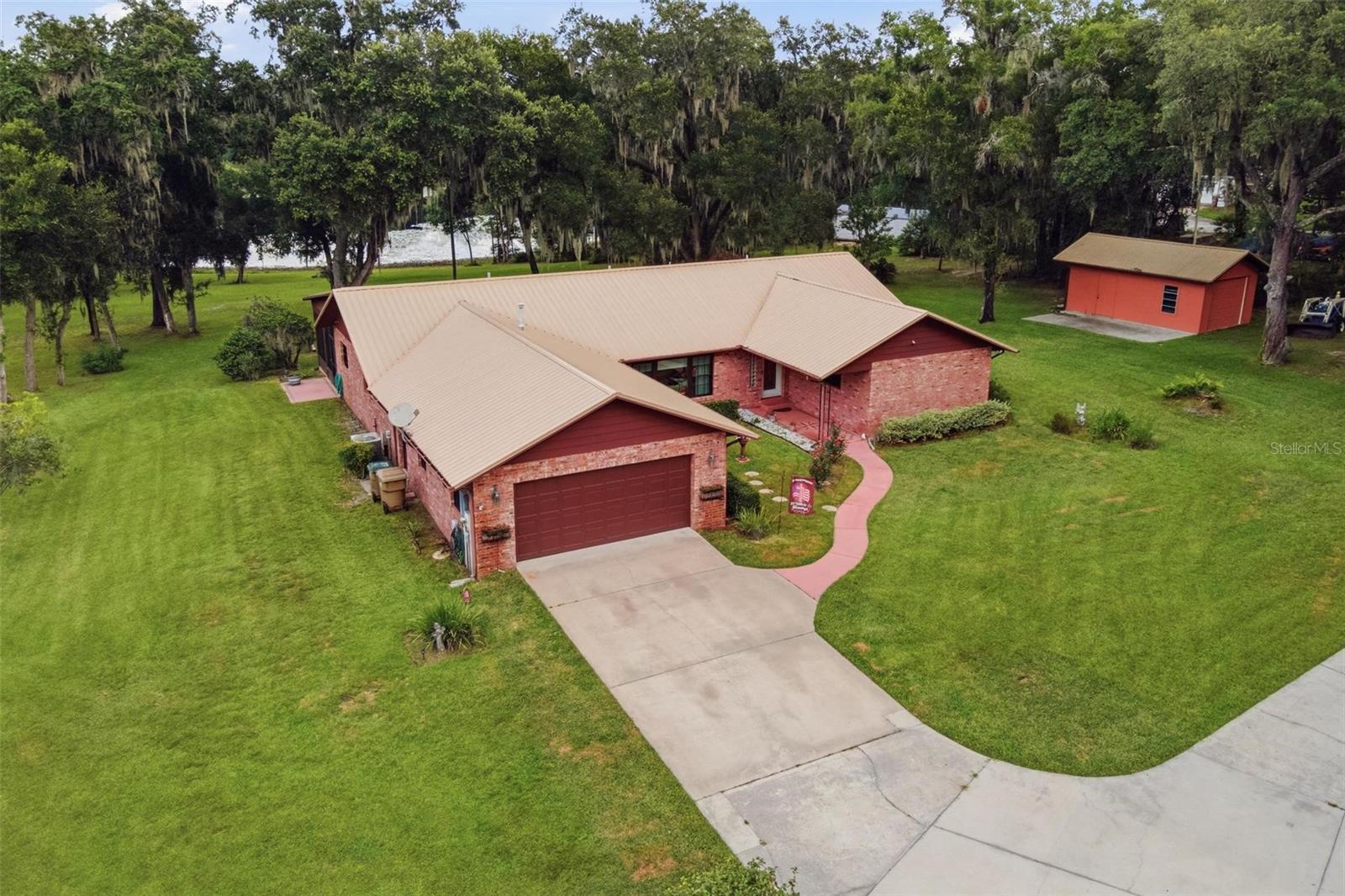 38700 Lakeview, Lady Lake, FL 32159
