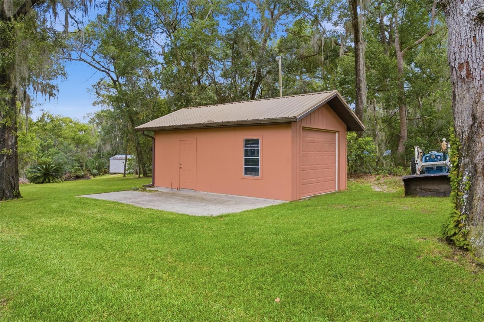 38700 Lakeview, Lady Lake, FL 32159