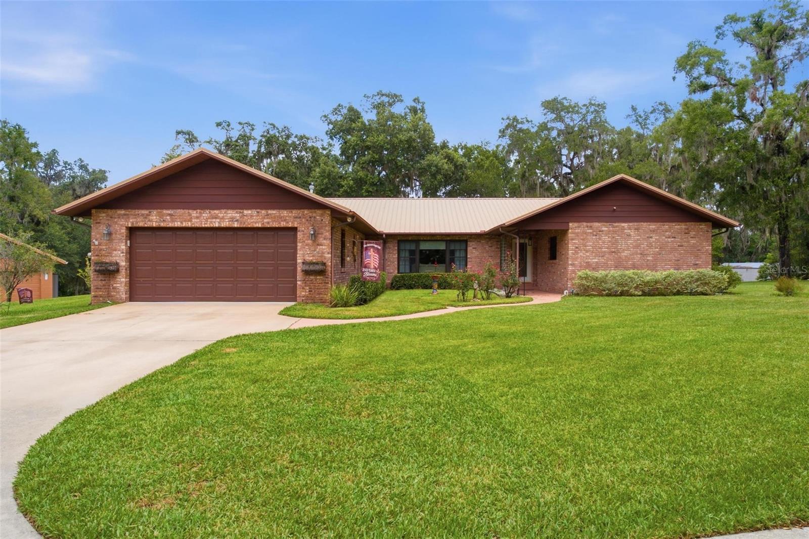 38700 Lakeview, Lady Lake, FL 32159