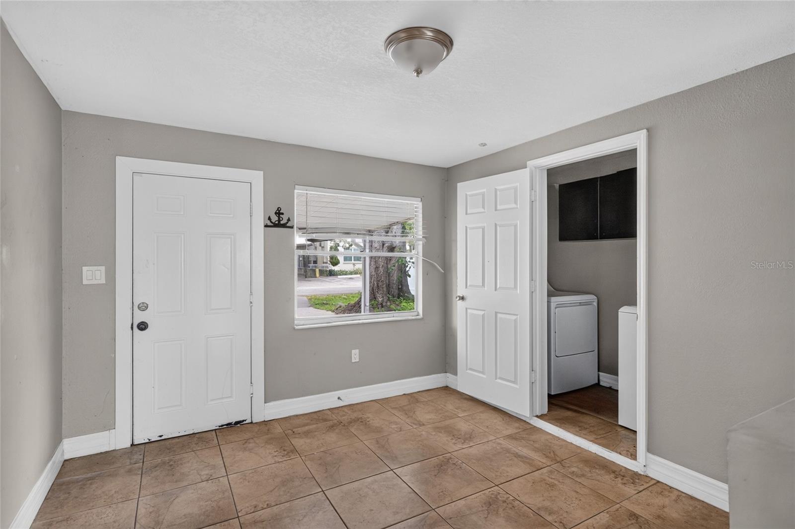3615 Rogers, Tampa, FL 33611
