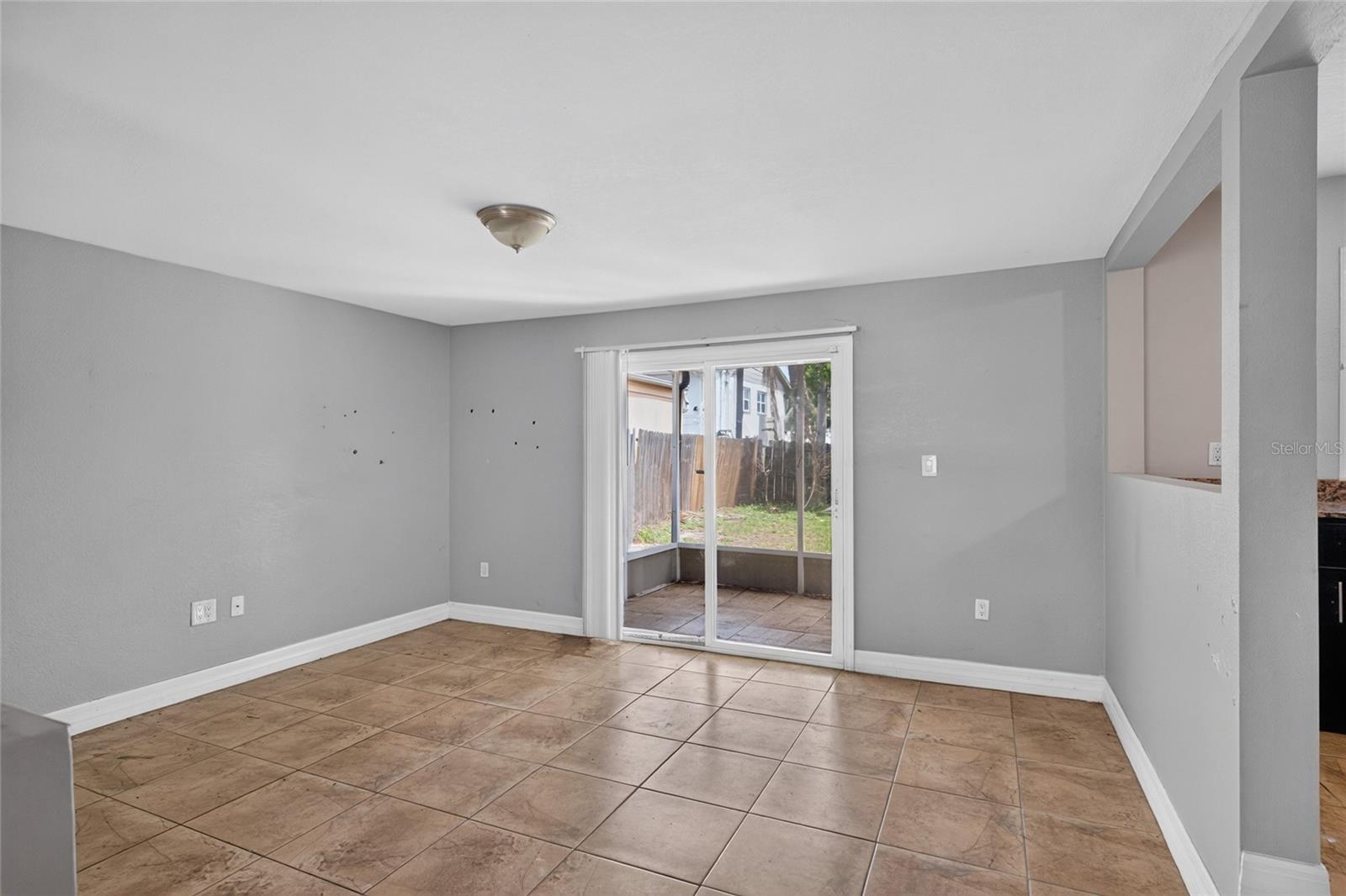 3615 Rogers, Tampa, FL 33611