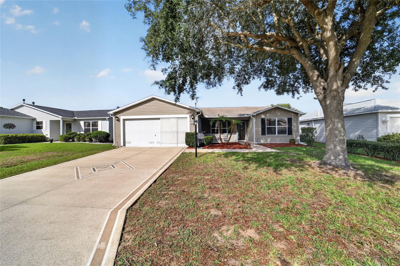 2240 Lowry, The Villages, FL 32162