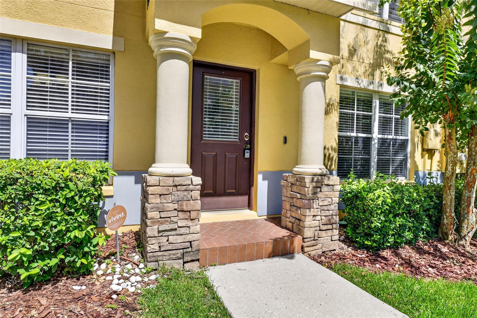37602 Aaralyn Rd, Zephyrhills, FL 33542