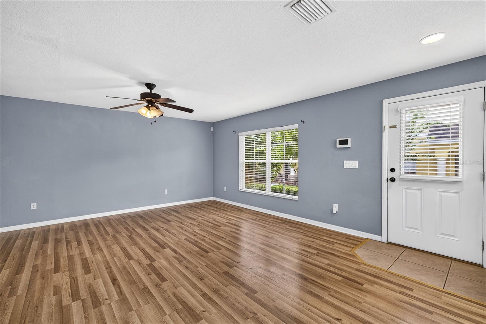 37602 Aaralyn Rd, Zephyrhills, FL 33542