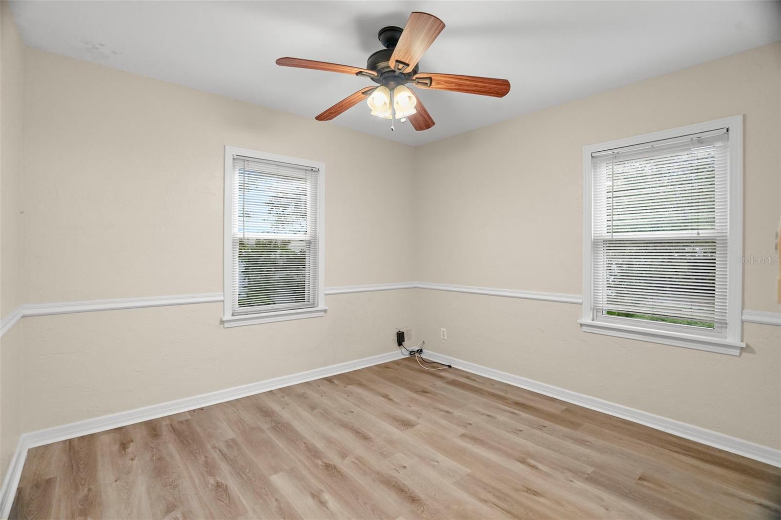 446 37th, St Petersburg, FL 33704
