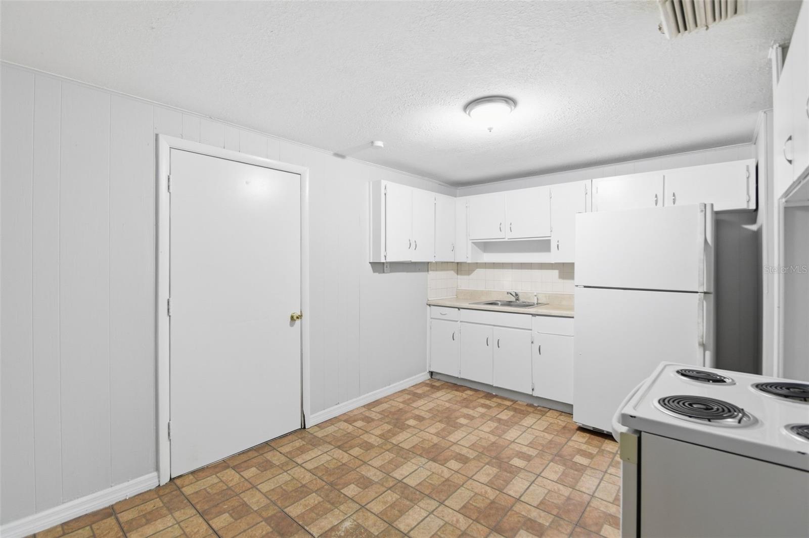 3008 43rd, Tampa, FL 33605