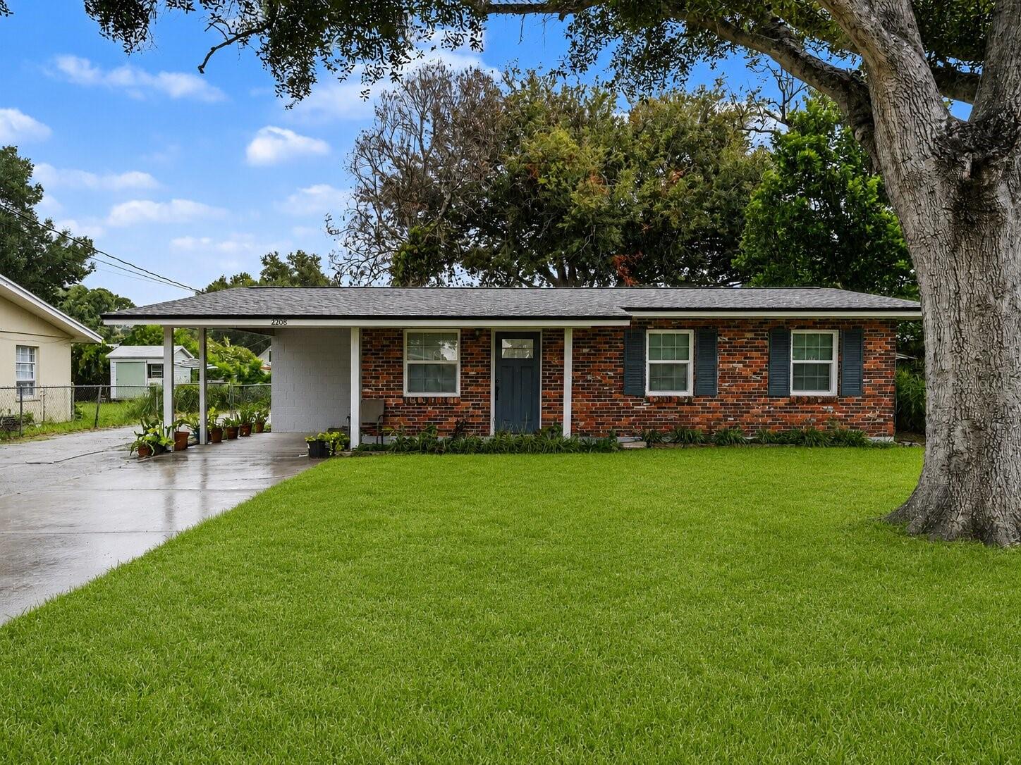 2508 Avenue A, Winter Haven, FL 33880