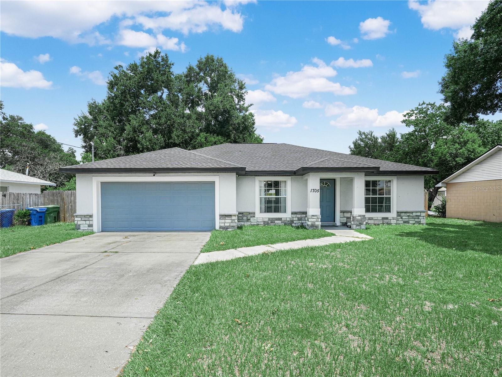1705 Sandalwood, Winter Haven, FL 33880