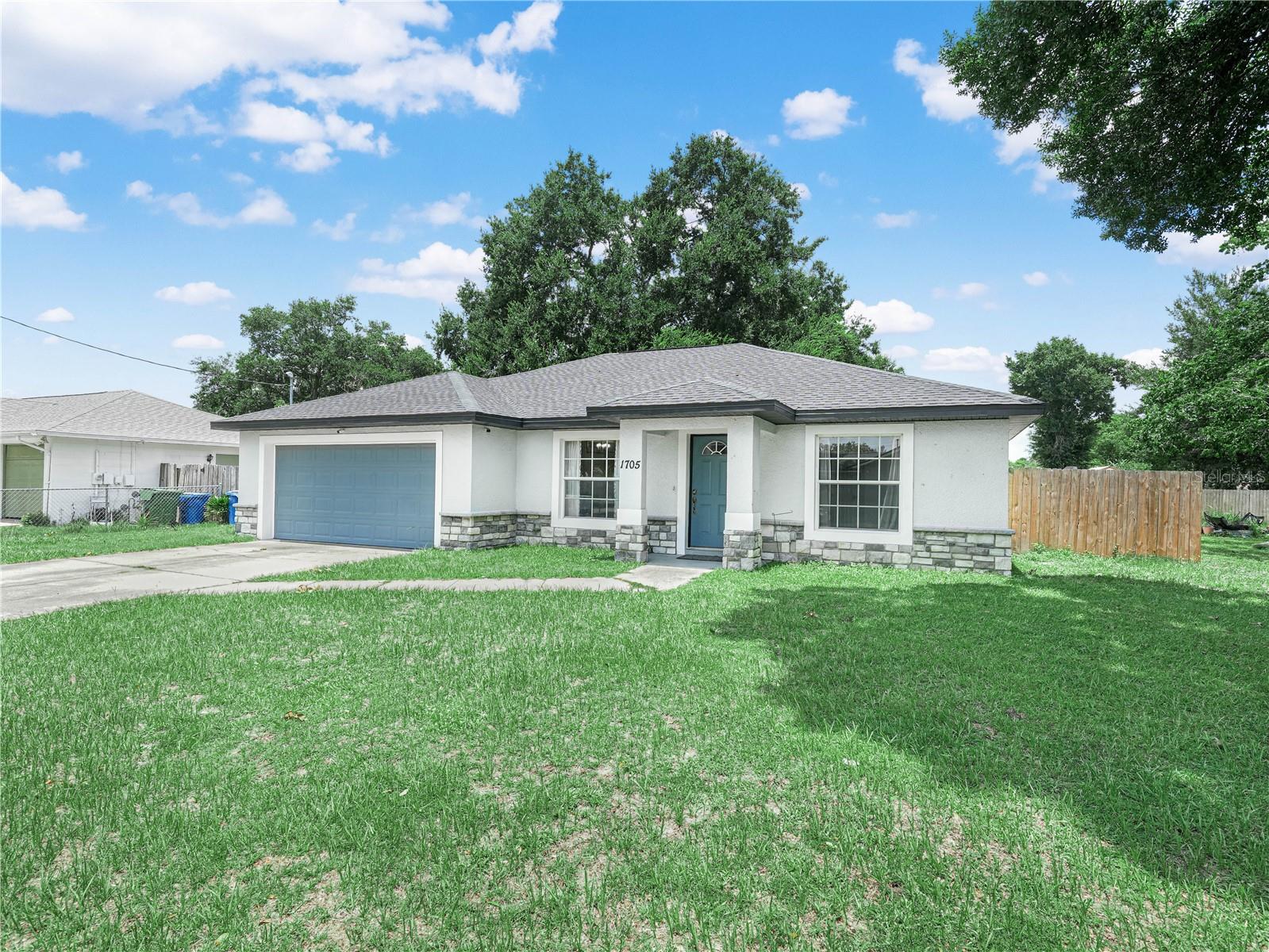 1705 Sandalwood, Winter Haven, FL 33880