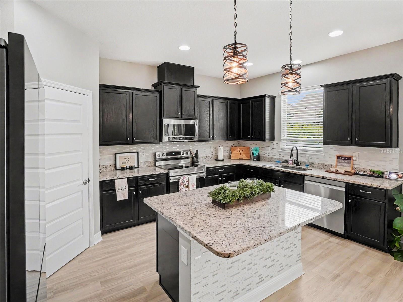 9572 Waterway Passage, Winter Garden, FL 34787