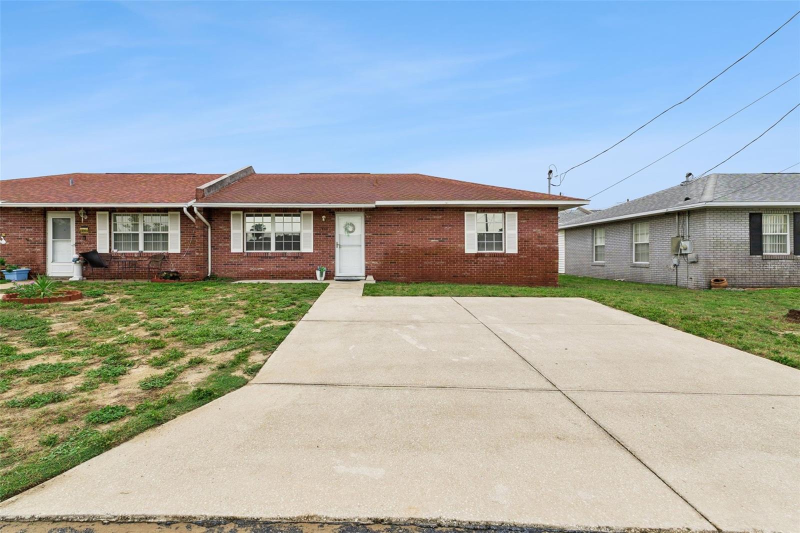 1433 Thousand Roses, Lake Wales, FL 33853
