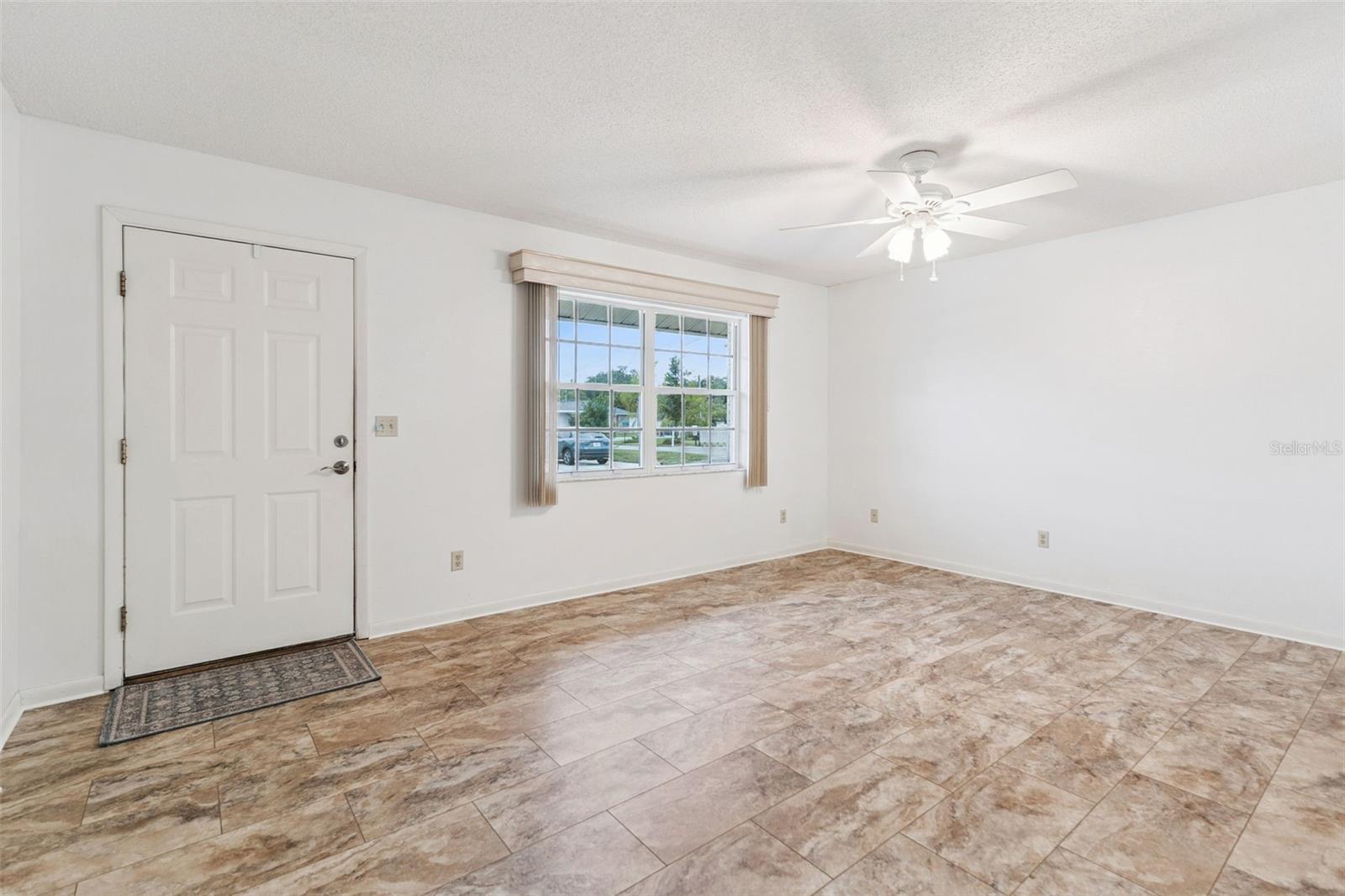 1433 Thousand Roses, Lake Wales, FL 33853